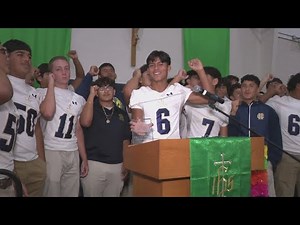 KENS 5 High School Football Play of the Week: Holy Cross QB Rocky Orozco wins Week 3 honors