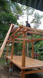 1.9M views · 10K reactions | Pemasangan rangka usuk kayu atasan gazebo. Installation of the wooden rafter frame for the gazebo top. #gazebo #rumah_kayu #Tukang_kayu #pemasangan #creative #woodworking #Art #diy | Onggek Dani | Facebook
