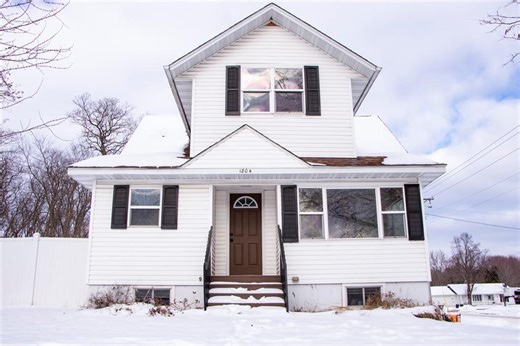 1804 Cameron St, Eau Claire, WI 54703 - MLS 1597348 - Coldwell Banker