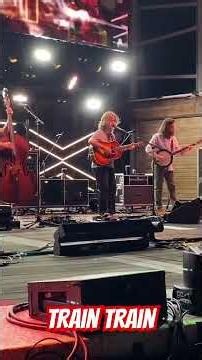 Billy Strings - Just a Raggedy Hobo