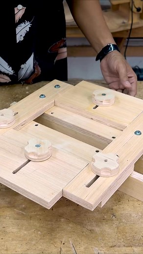 Master the art of woodworking with these invaluable router techniques! Enhance your skills and create stunning projects with ease. Your DIY journey starts here! (Part1) 漢 #SkillBuilding #RouterTechniques #DIYWoodworking | Woodworking Tools TV | Facebook