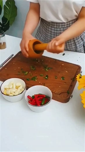 new gadgets on Instagram: "Vegetable Chopper Tool"