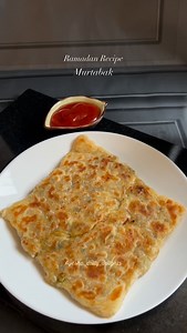 Ramadan Recipe. Murtabak (Chicken Mince with Mozzarella) Ingredients Filling • 200 g chicken mince • 1 small onion, finely chopped • 1 green chilli, finely chopped (optional) • 2 tbsp chopped coriander leaves • 1 tbsp oil or ghee • ½ tsp chilli flakes • ½ tsp cumin powder • ½ tsp black pepper • Salt to taste Wrapper • 2 paratha dough balls (about 100 g each) • Oil or ghee, for frying Extra • 60 g mozzarella cheese, grated (for filling) Method: 1. Cook the filling: Heat oil/ghee in a pan. Add chi
