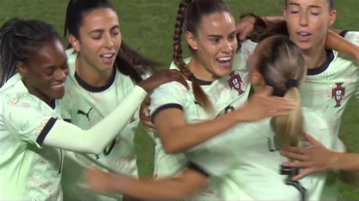 Portugal's Gomes heads in equalizer vs. USWNT