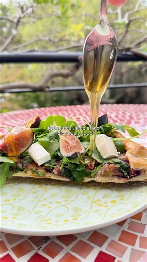 The Best French Bake You’ve Never Tried: Fig & Brie Galette #baking #bakingmagic #france #pies #yum