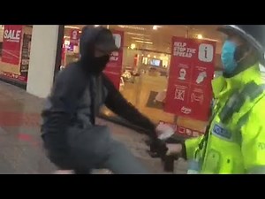 Fugitive attacks police officers after being stopped on the way to buy video game during lockdown