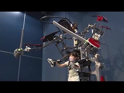 動く！つかめる！巨大ロボットも北海道に初登場 ロボット仕組み学ぶ 夏休みの特別展に歓声 (22/07/31 12:15)