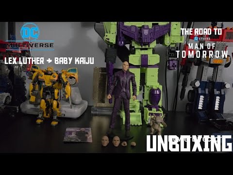 DC Multiverse McFarlane Deluxe Theatrical Edition Lex Luthor & Baby Kaiju - Unboxing