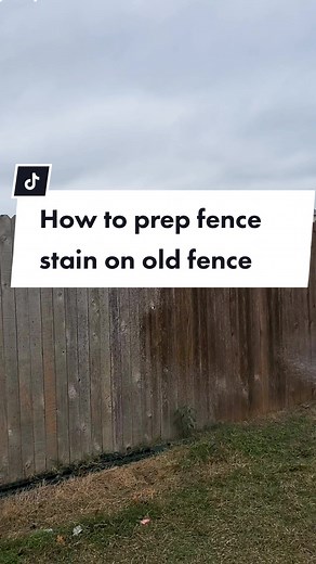 Imperative step for best stain application and preparation. #newbraunfelstexas #diy #fencestain #stainingbusiness #homeimprovement #oxalicacid #oldfence #howto #stainthefence #nbtx #veteranowned #smallbusiness