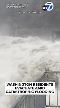 Washington residents evacuate amid catastrophic flooding