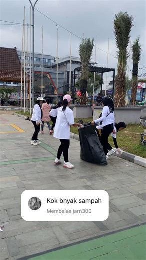 Kherly Defi Key | Ini salah satu bentuk apresiasi kami untuk kota Lubuklinggau ya say #apokabarlinggau #beritaonlinelinggau #lubuklinggau #ilovelinggau... | Instagram