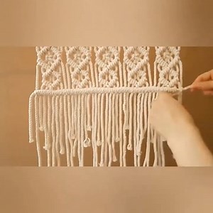 Watch How To Knitting Tapestry on Amazon Live