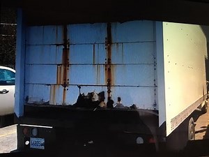 how to take down a semi truck trailer door