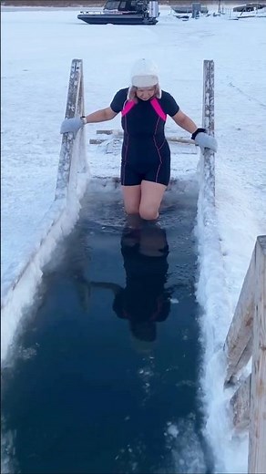 part493#Ice😱Bath in👙Glacier#Water ❄️Extreme Cold🧊TestBravingthe #FrozenLake🌊IceBath Challenge#travel