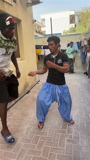 Exploring Portable Gadgets: 1kg Size for Convenience