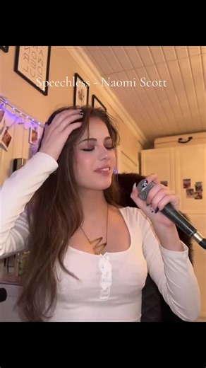 Cover of 'Speechless' by Naomi Scott
