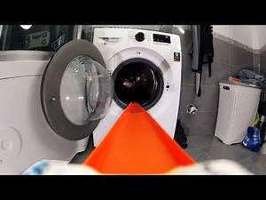 Drive around the Hot Wheels track as a race car driver ! Hot Wheels POV Teleporting