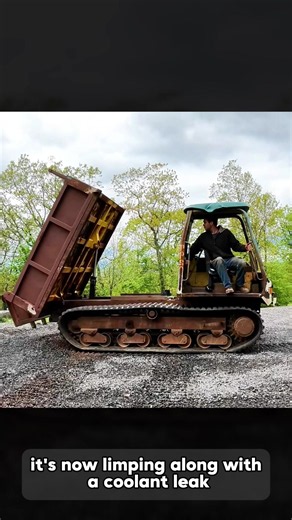 Fixing a crawler dump truck — Restoration & repair guide (Part 1)