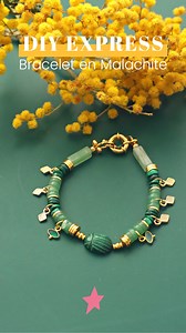 Envie d'apprendre à faire un joli bracelet DIY avec des heishi ? 🤓 C'est super facile avec ce tuto bijou de Tiffanie ⭐ Elle a utilisé un #scarabée malachite en #pierregemme, des #heishi et des #breloques légères 😍 https://bit.ly/3jy6aXe | Perles & Co