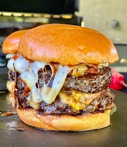 1.5M views · 10K reactions | The perfect Burger | Grillnation | Facebook