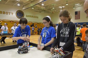 Herrick Team Wins Reserve Honors at 4-H Robotics Challenge
