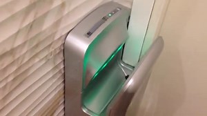 Vortice Super Dry hand dryer