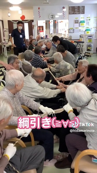 高齢者の笑顔溢れる運動会練習！
