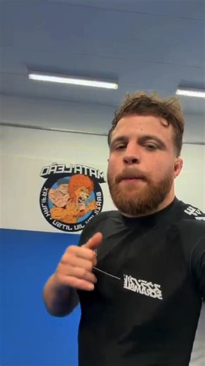 🚨 BEGINNERS ONLY BJJ COURSE IN HALIFAX 🚨 Feeling stuck? Unfit… unmotivated… watching life pass by while you keep saying “I’ll start next week”? You're not alone, and you're not lazy. You just haven’t found the thing yet. The thing that you enjoy, can stick at, and don’t just have to force yourself to do to get the end result. That’s exactly why we’re running the 12 Week Beginner BJJ Course - so you can start with a bunch of other beginners who have also never trained before and everyone's in t