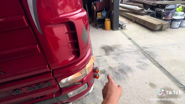 Oh legacy what are you doing to me! #trucking #fyp #haulage #transport #v8
