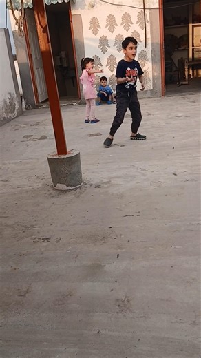 kids playing in unity