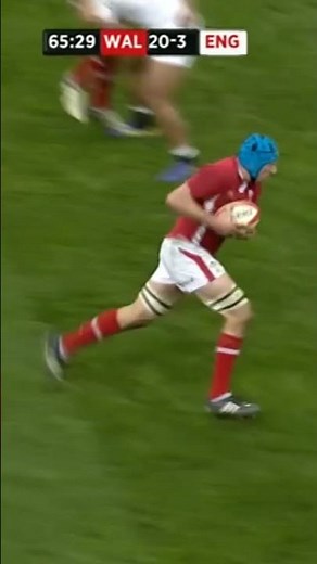 Alex Cuthbert, STEAMING down the wing! 🔥#GuinnessM6N