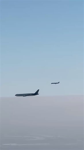 Parallel approach into KDFW alongside a UPS B767 and a American Airlines CRJ 700#planespotting