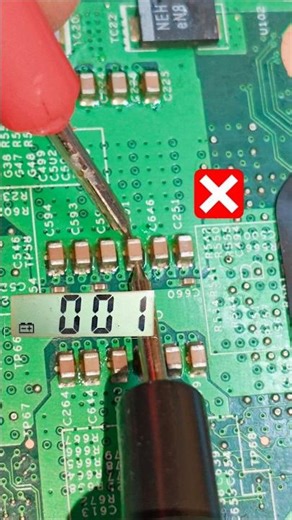 Smd components testing multimeter #shorts #trending ##multimeter #repair #electronics #smd #testing