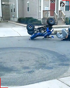 Off-roading is cool, but getting of the vehicle in a failure, not so cool!!😅😂🚙 | Patrick Cloud