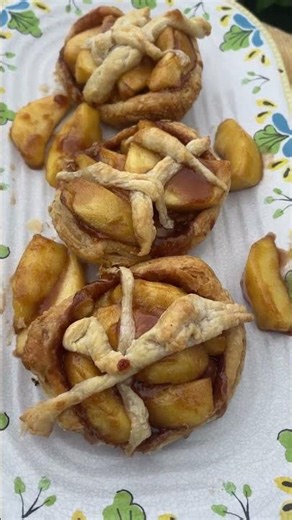Home Sweet Homemade Traditional Winter Christmas Happy Holiday Comfort Food Apple Puffy Pastry