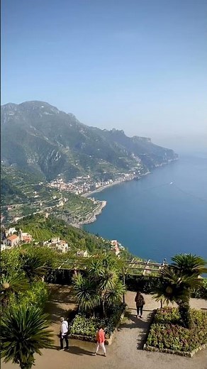 What to do in Ravello 1) Visit Villa Cimbrone & Rufolo 2) Have an aperitivo in Piazza Duomo! more 👇