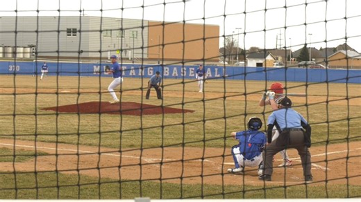 A pitchers best friend: @KylanPulkrabekThe junior CF guns down a runner trying for third.@WFSheyenneBSB @HudsonDinger @NDScores @edcscores @PBDakotas@MustangPost @WFMustangAD