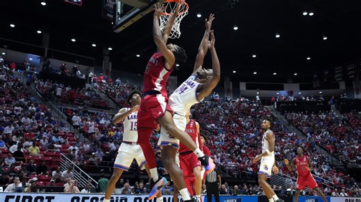 Dylan Darling hits driving layup at buzzer, St. John’s beats Kansas 67-65 in March Madness thriller