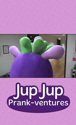 Oh no! Looks like Jup Jup is up to his pranking ways again!😂😂 Who do you think is his latest prank victim? And who do you think will be his next?😝 #JupJup #prank #pranks #funny #fyp #Jup #thursdayvibes #laughing #laughs #love #alien #hi5 #hi-5 #australia #foryou #childhood #memories #family