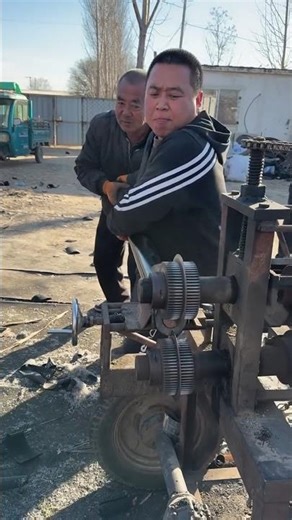 🈵Heavy Machinery Operation at Workshop #cable #machine #cablerecycling #automobile #recycling