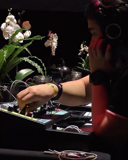 The pros of the future are made at ADE Lab. ~ Are you an aspiring producer, DJ, musician, visual artist, creator or all-round electronic music enthusiast, and are you keen to take your first steps in the electronic music industry? ADE Lab returns with four days of inspiration for the next-gen pros, where you can join in on the fun with interactive workshops, talks by your biggest heroes, demo drops with the heavyweights, live listening sessions, and all the gear you could imagine.. and much more