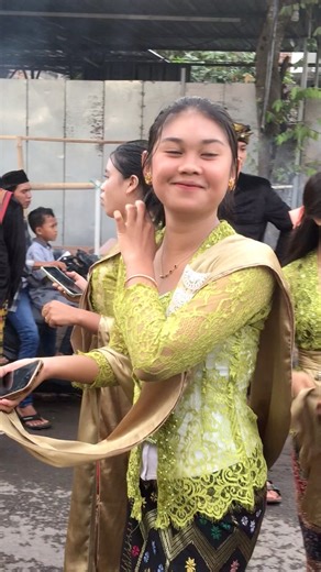 Mesak paling manis ruen dedare batu rintang | Bebalu lombok