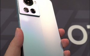 安兔兔跑分81W，说说一加Ace的手感和外观