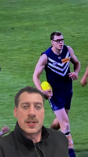 Mason Cox is HIM — AFL highlight