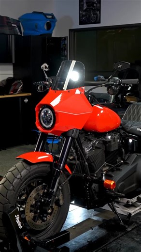 Advanblack on Instagram: "NEW PRODUCT DROP 🔥 Check out the new Advanblack Color-Matched HEX Fairings For Harley Dyna & Softails • Classic retro fairing profile with a modern HEX design • Direct replacement using included brackets — all holes pre-drilled • Factory color-matched to blend seamlessly with OEM paint • Includes a sleek 10-inch windshield • Headlight options available: 5.75” round, Baja Designs LP-6, or Custom Dynamics Shark Demon (choose bracket at purchase) This killer Performance O