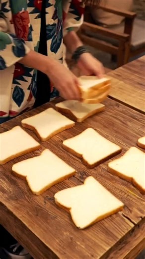 Dailyart Unity | Turning everyday materials into art 🎨 Toasted bread becomes portraits, liquid pigments flow into glowing scenes, and process matters as... | Instagram