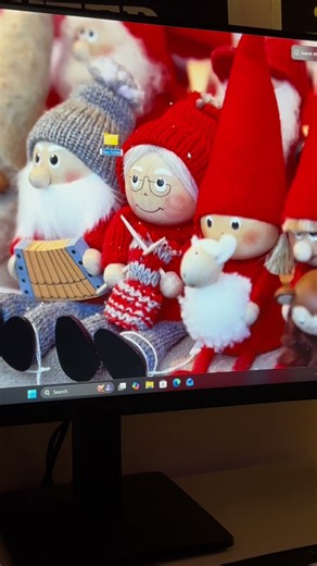 I Created a Hidden Folder on My Desktop and You Won't Believe What Happened Next