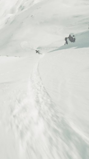 🔥 NEW from MAJESTY! 🔥 Meet the all-new Vanguard 108 – in Carbon and Ti versions! ⚡ Vanguard 108 Carbon – ultralight, dynamic, perfect for ski touring and freeride. ⚡ Vanguard 108 Ti – stable, precise, built for freeride. Two skis. One mission: own the mountain. Carbon ➡️ https://majestyskis.com/en/freeride-touring-skis/vanguard-108-carbon#/13-ski_length-166_cm Ti ➡️ https://majestyskis.com/en/freeride-skis/vanguard-108-ti#/13-ski_length-166_cm | MAJESTY Skis