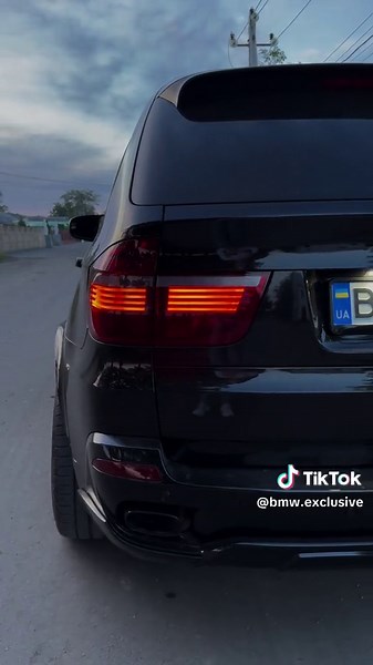 Custom BMW X5 E70 Accessories and Upgrades