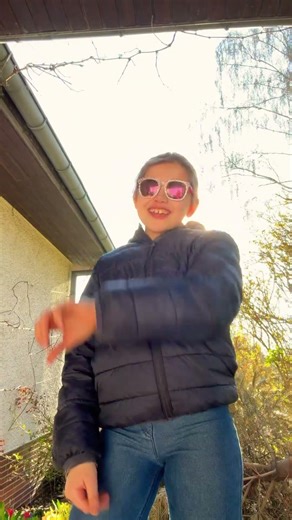 Das ist der beste Tanz 😆🩷💗😉👑👍🧸🙈🤗💕🎀❤️￼😂